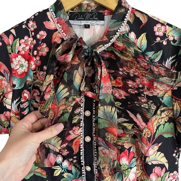 DALIA MACPHEE Short Sleeve Tie Neck Floral Mini Dress with Lace Trim - Picture 8 of 14